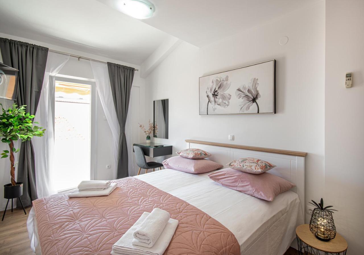 Apartmani Rita Baska Voda Bagian luar foto
