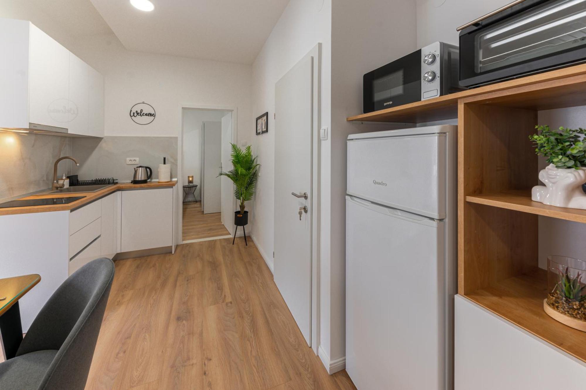 Apartmani Rita Baska Voda Bagian luar foto